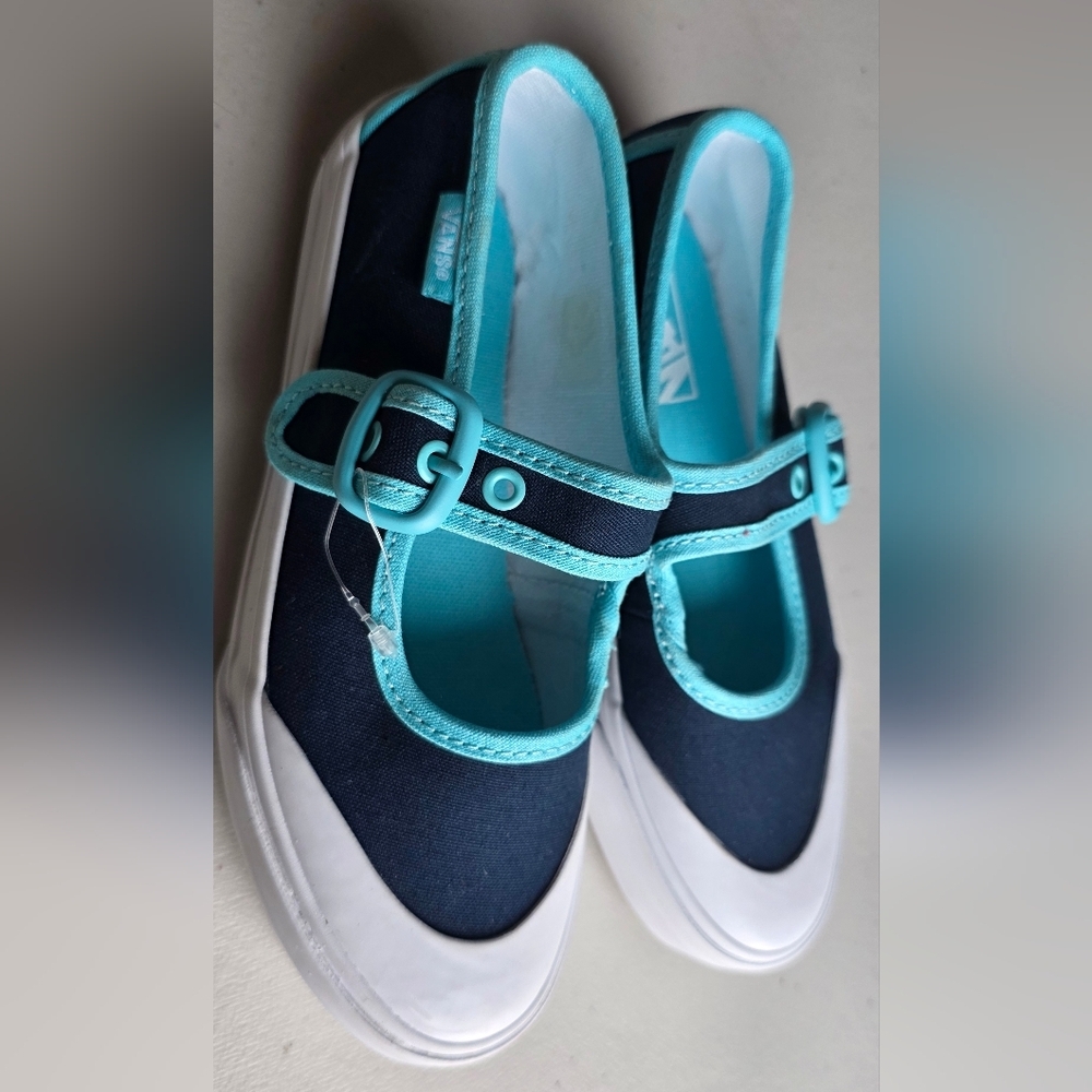 Vans Kids' Blue and White Shoes - Picture 2 of 6